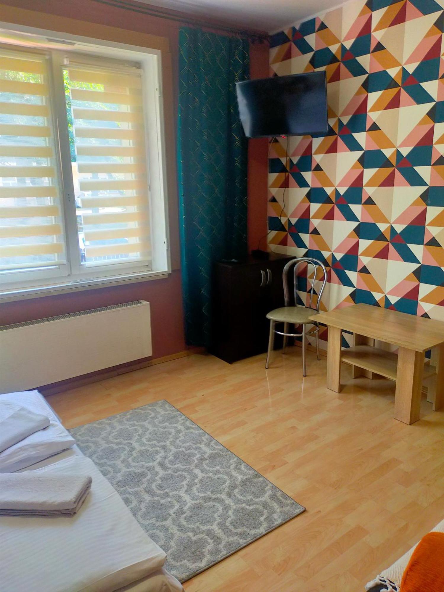 Hostel Madeira Гданьск Экстерьер фото