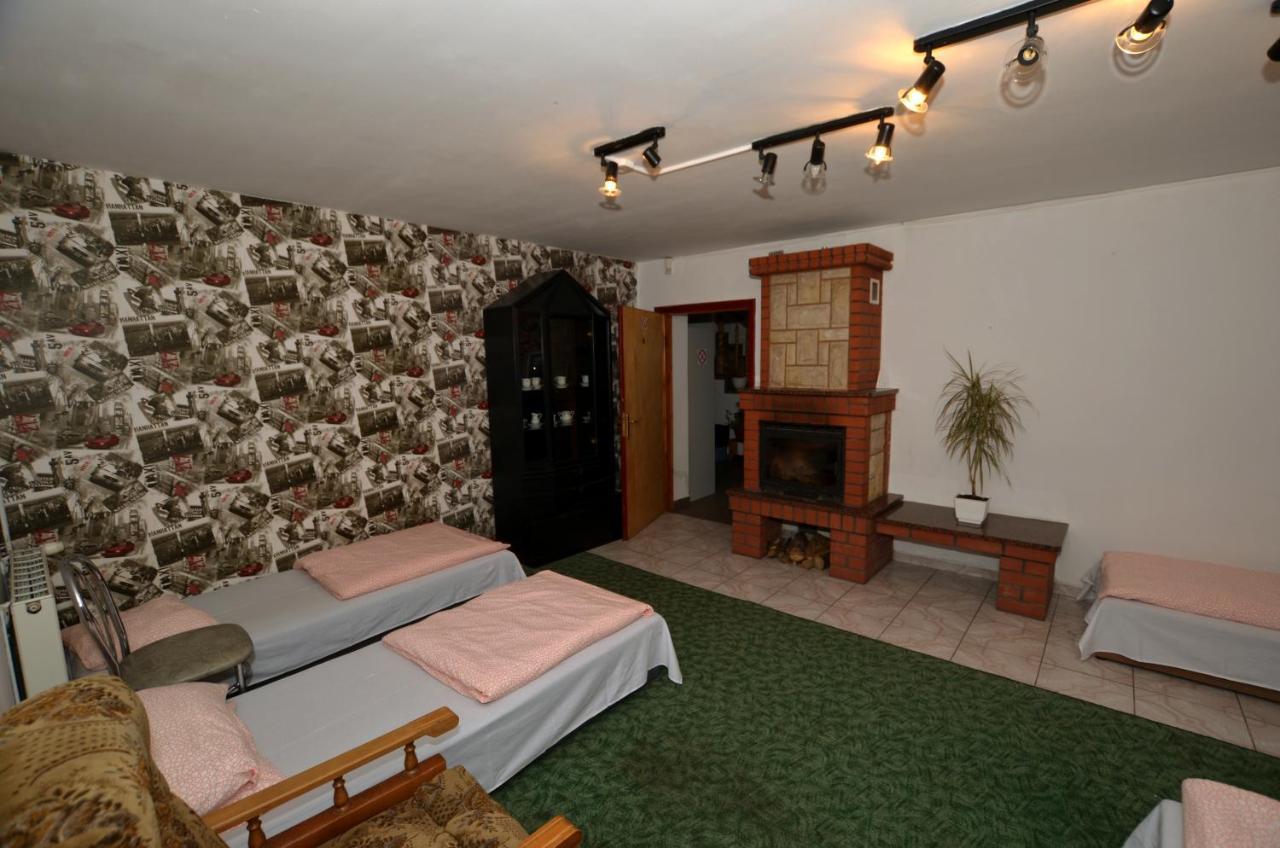 Hostel Madeira Гданьск Экстерьер фото